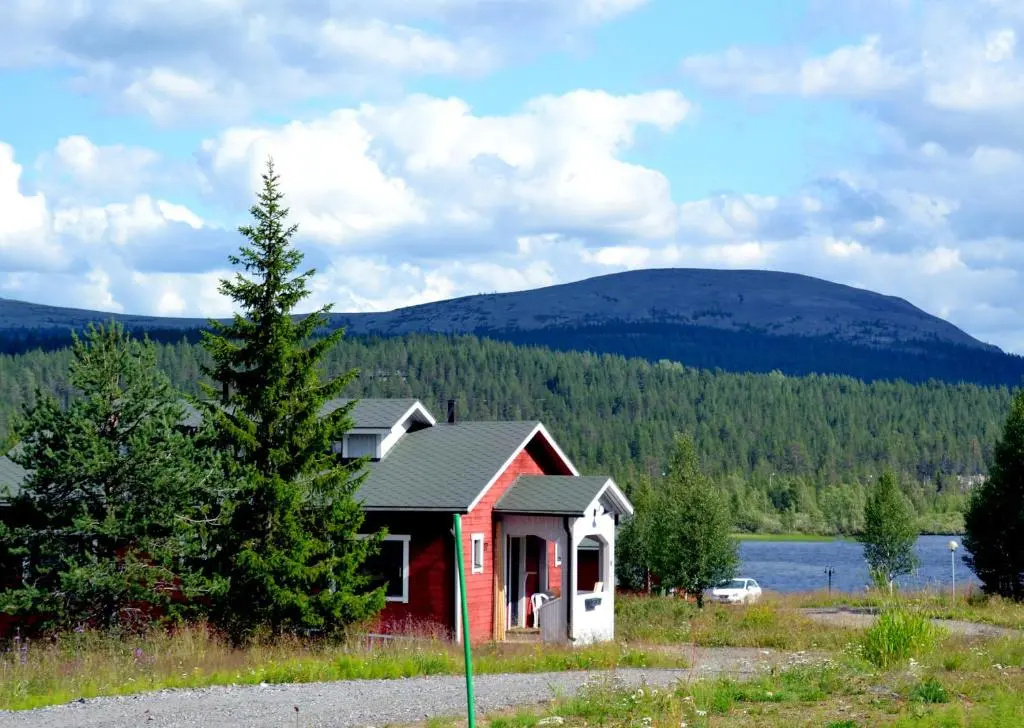 2 Bedrooms Cottage