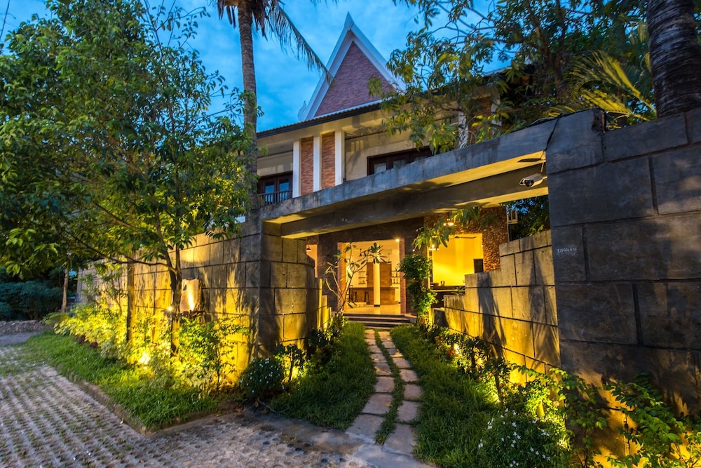 Charming Angkor Resort