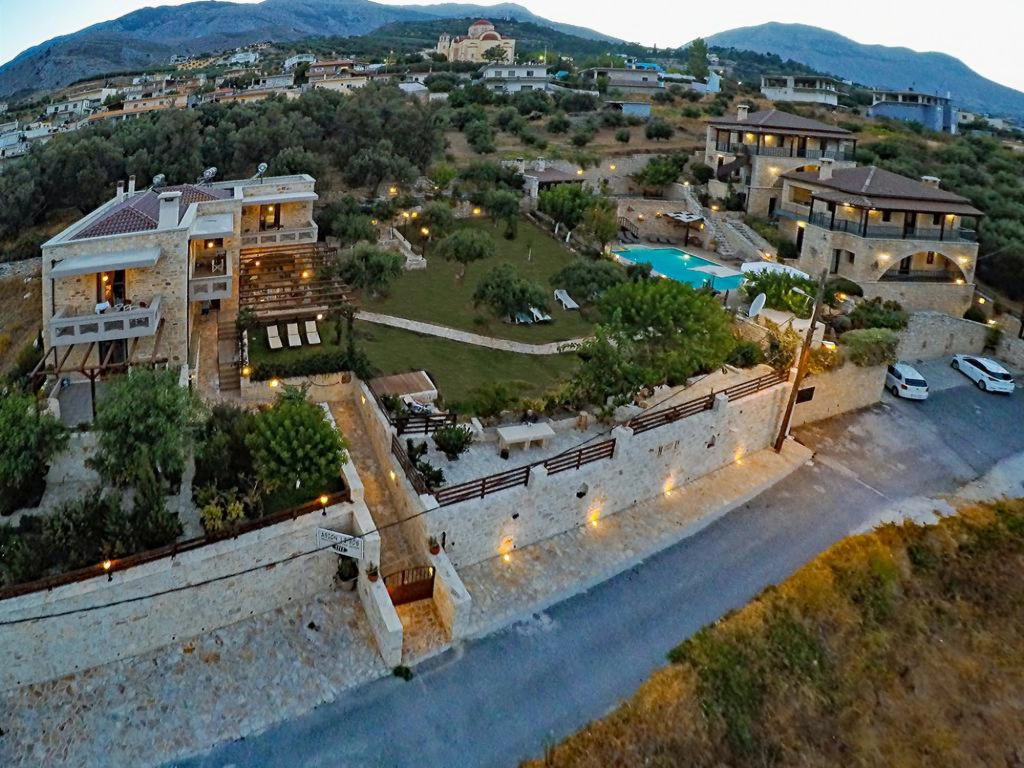 Asion Lithos - Traditional Villa