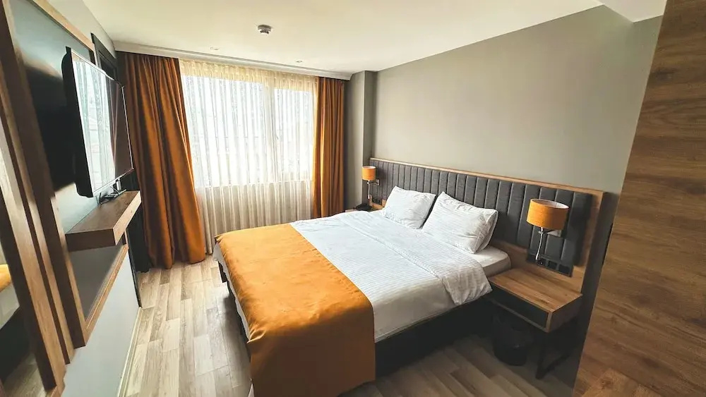 Comfort room