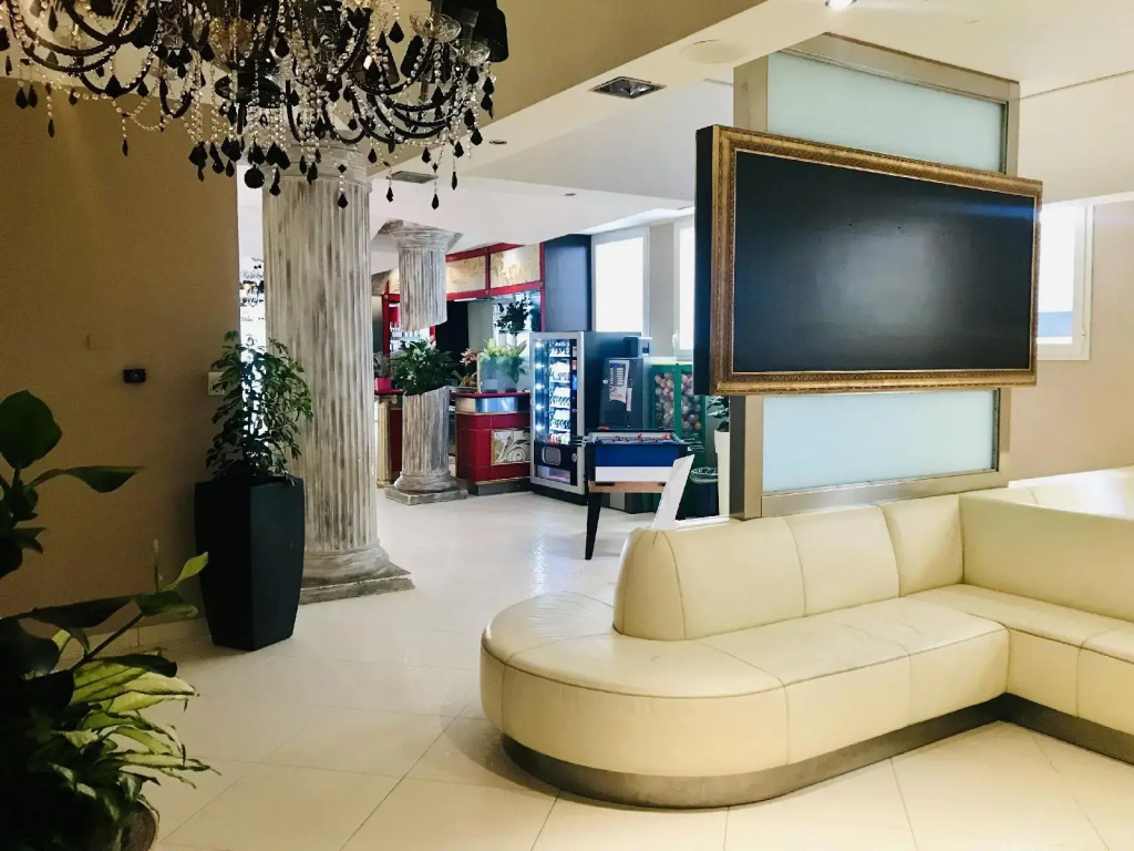 Hotel photo 20