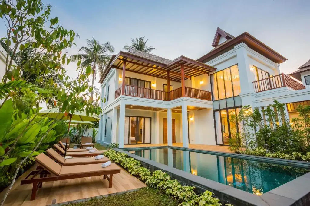 Villa Palavee (B3)