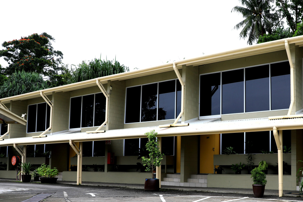 Huon Gulf Hotel & Apartments