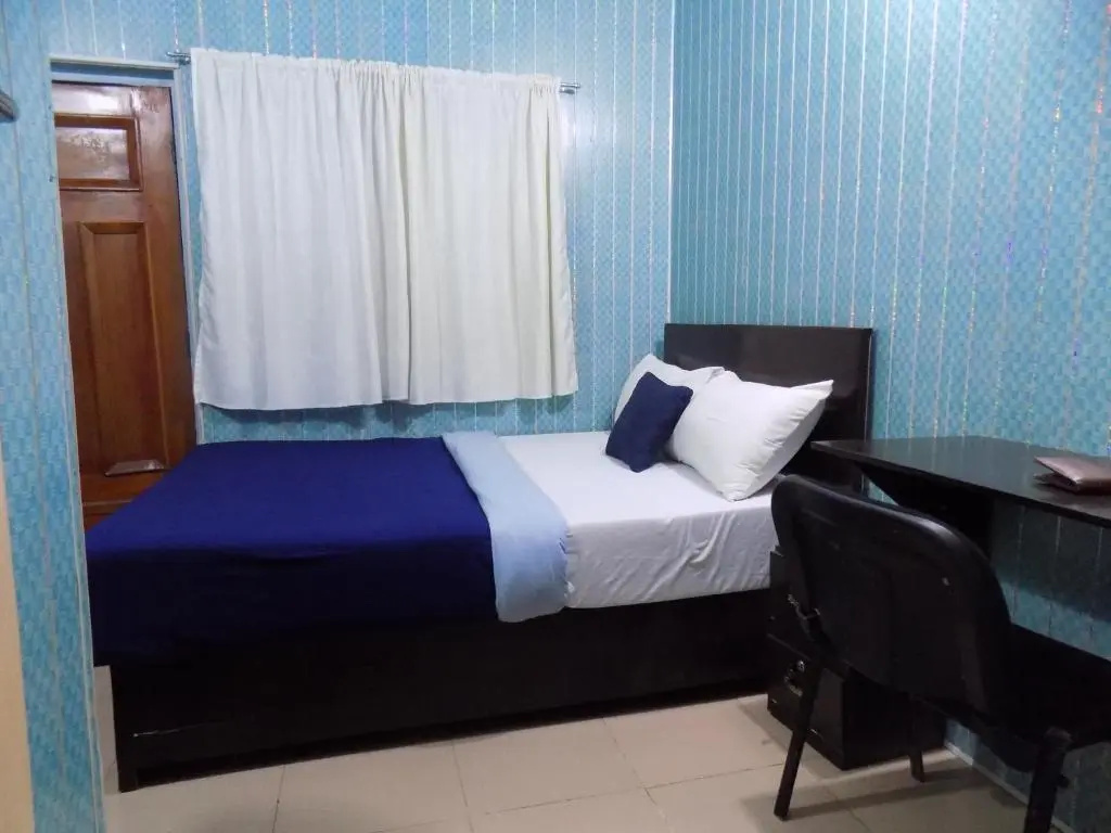 Posh Apartments and Hotel - Chambres