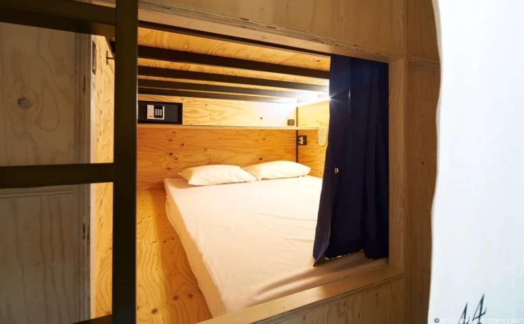BOOK AND BED TOKYO ASAKUSA - Hostel