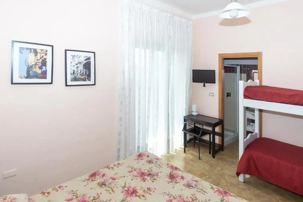 Standard Quadruple room