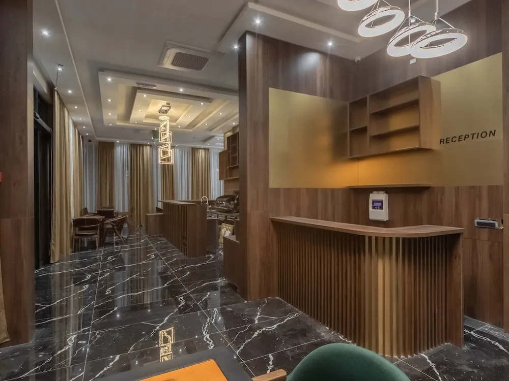 Hotel photo 12