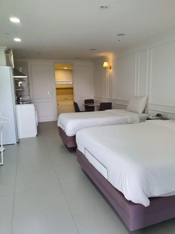 Standard Double Family room with garden view (twin beds)