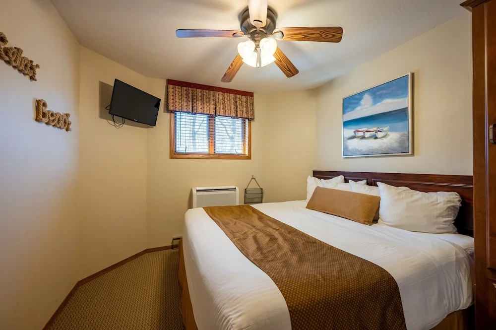 3 Bedrooms Standard Double room (full double bed)