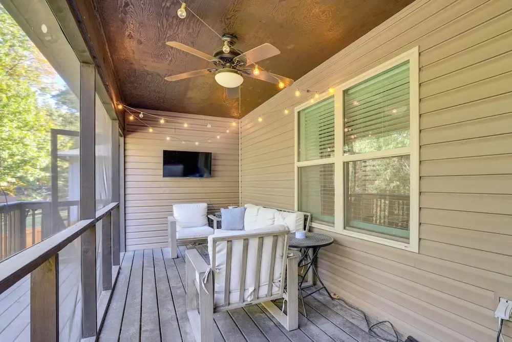 Riders Retreat! Modern Home By Bella Vista Trails