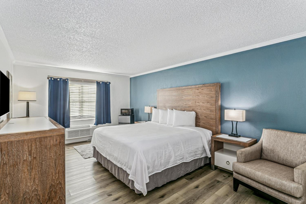 At Home Inn & Suites - Général