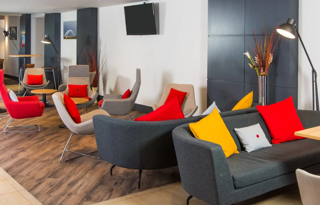 Holiday Inn Express Newport by IHG - Général