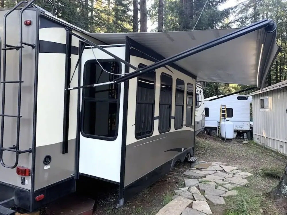 Masood's Lodge