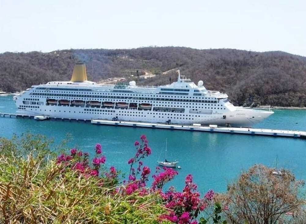 C. Punta Sta Cruz 2Br