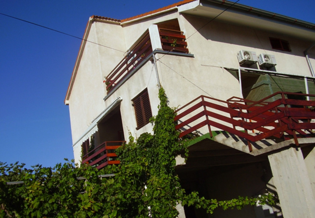 Apartment Mir A1 Betina, Island Murter