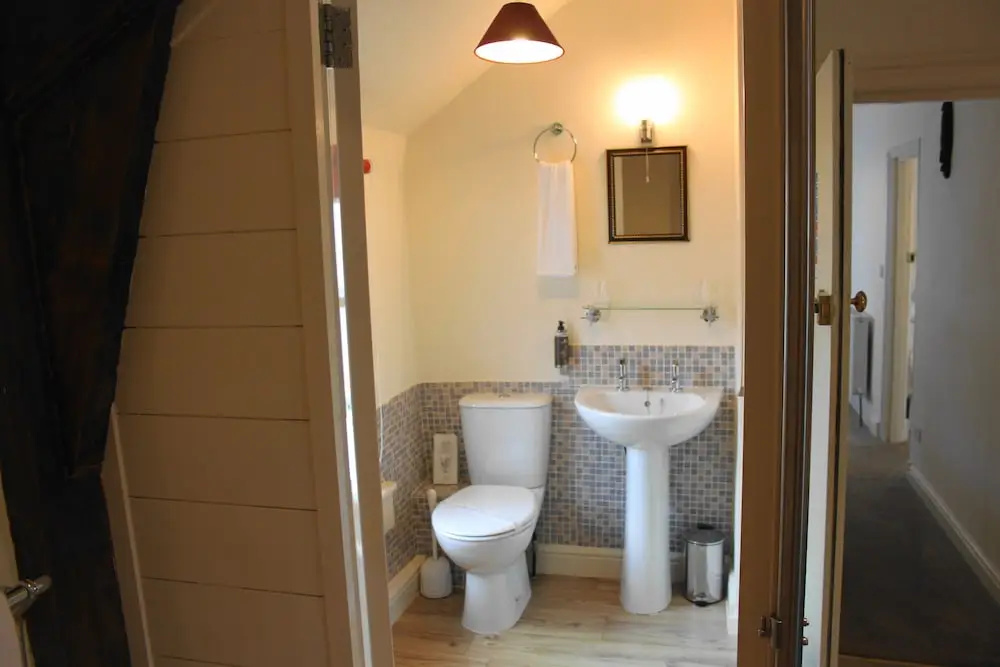 Superior Double room with harbour view (full double bed)