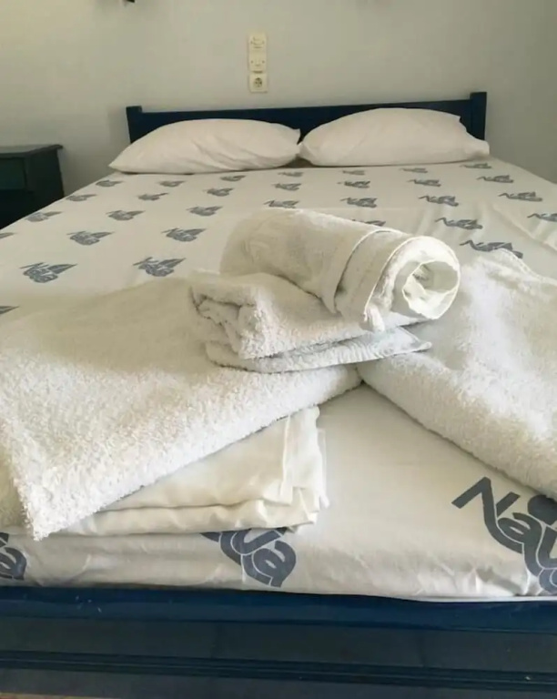Standard Double room with balcony and with sea view (full double bed)