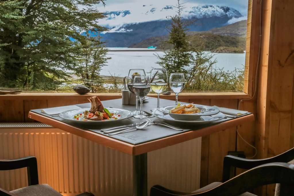 Hotel Lago Grey