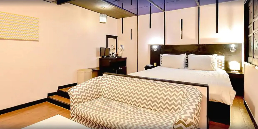 Hotel photo 1
