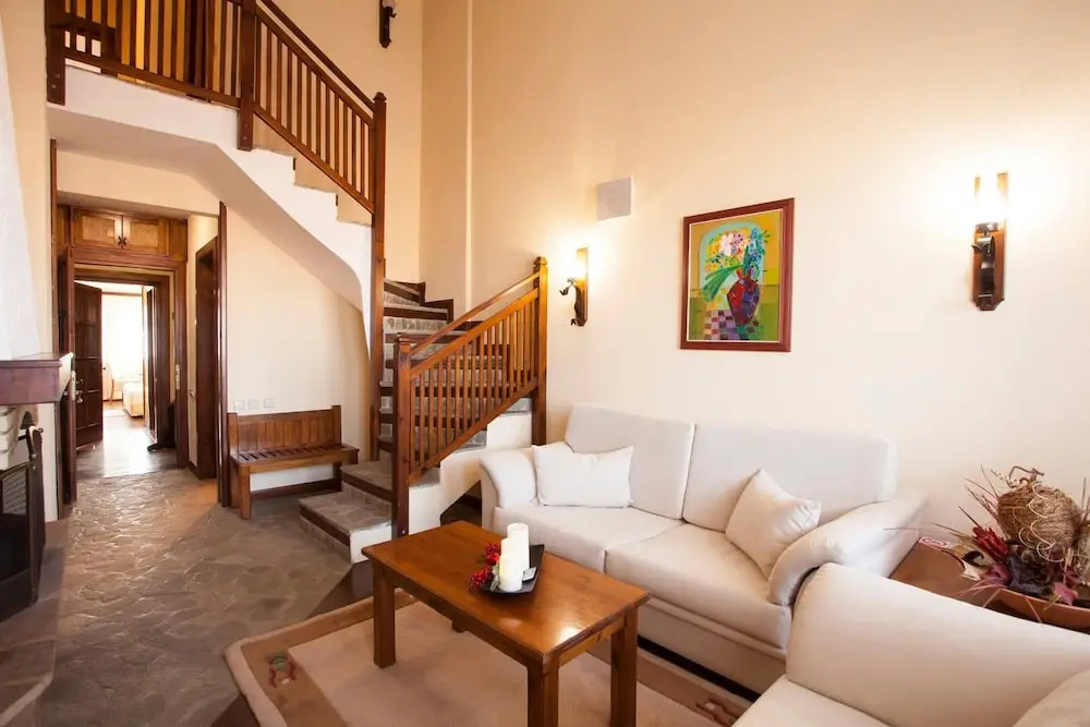 1 Bedroom Apartment with balcony