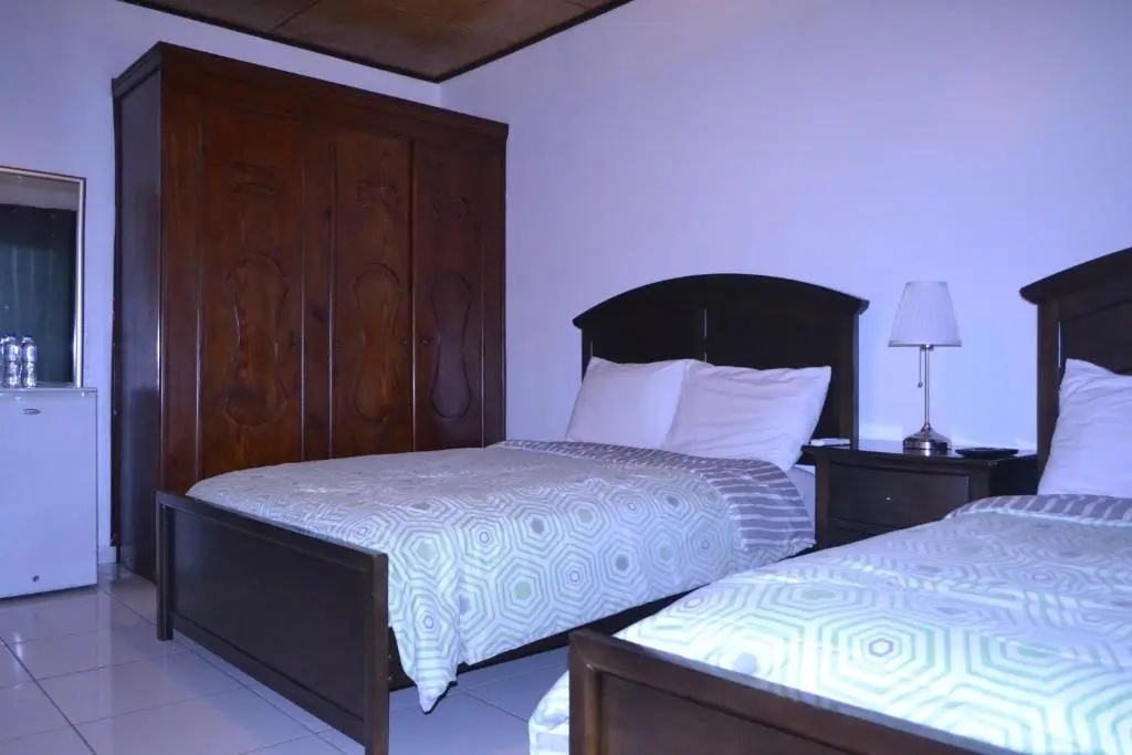 Superior Double room with water view twin beds