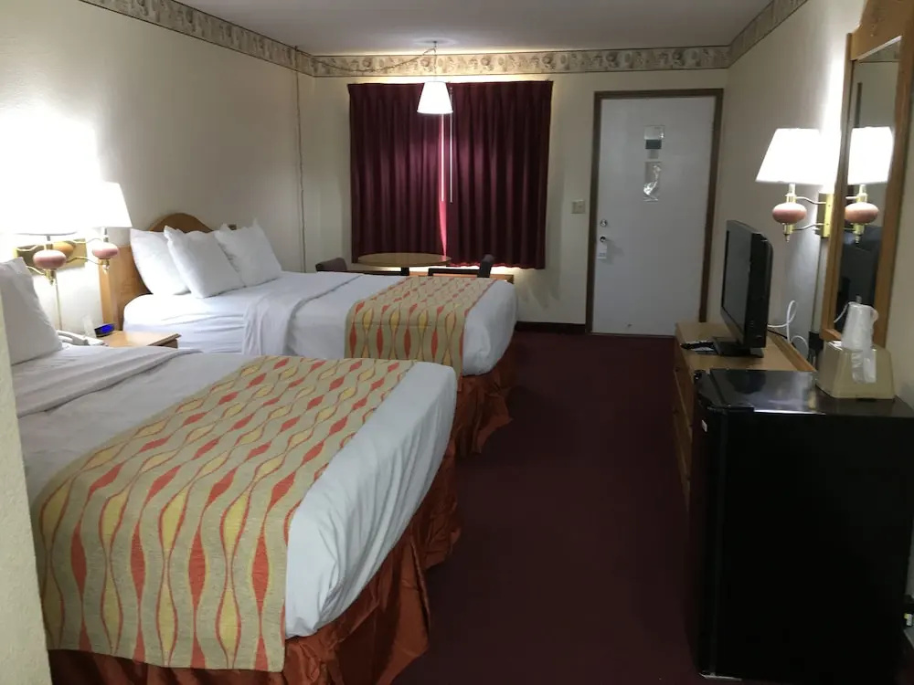 Classic Quadruple room