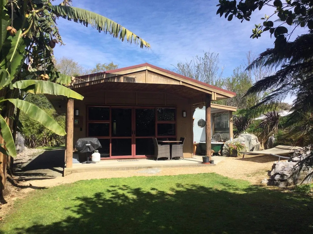 Double Studio with garden view (full double bed)