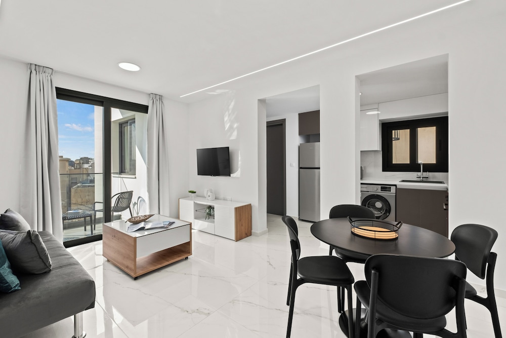 Standard Apartment with city view