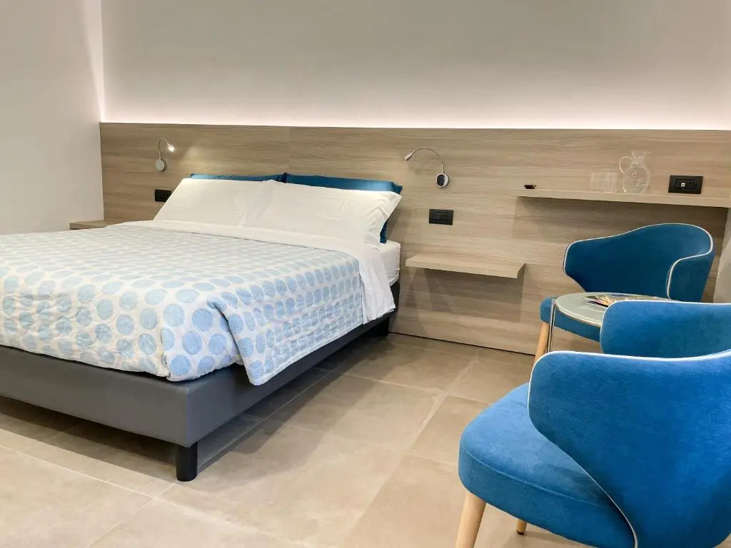 Standard Double room with garden view (full double bed)