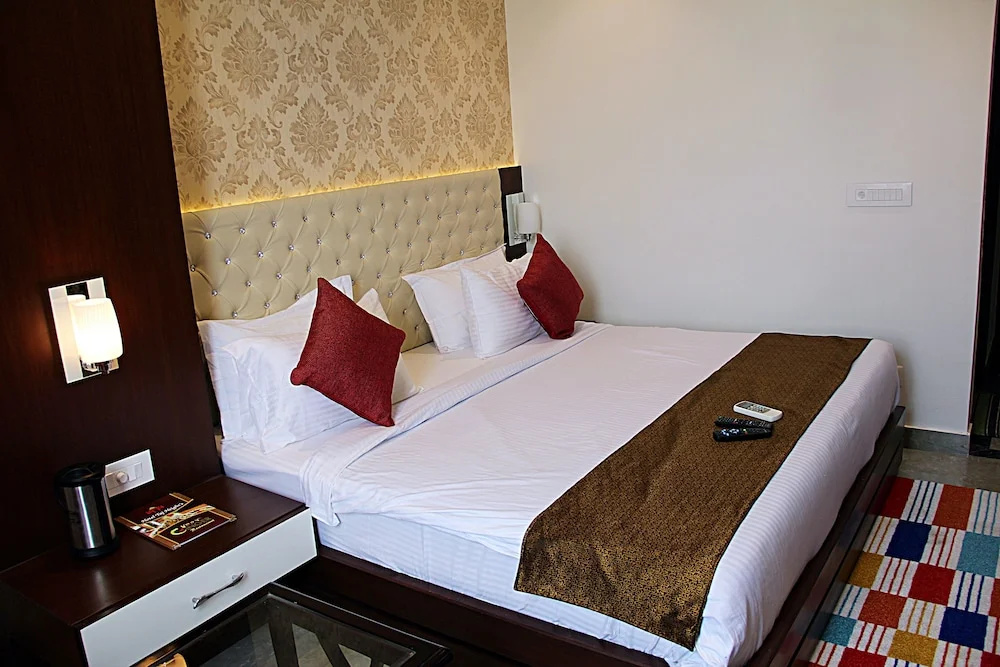 Hotel Taj Heights - Chambres