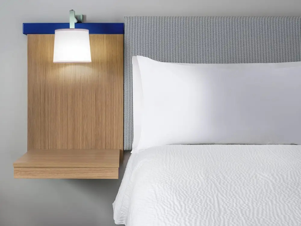 Cobblestone Hotel & Suites - Pecos — 3