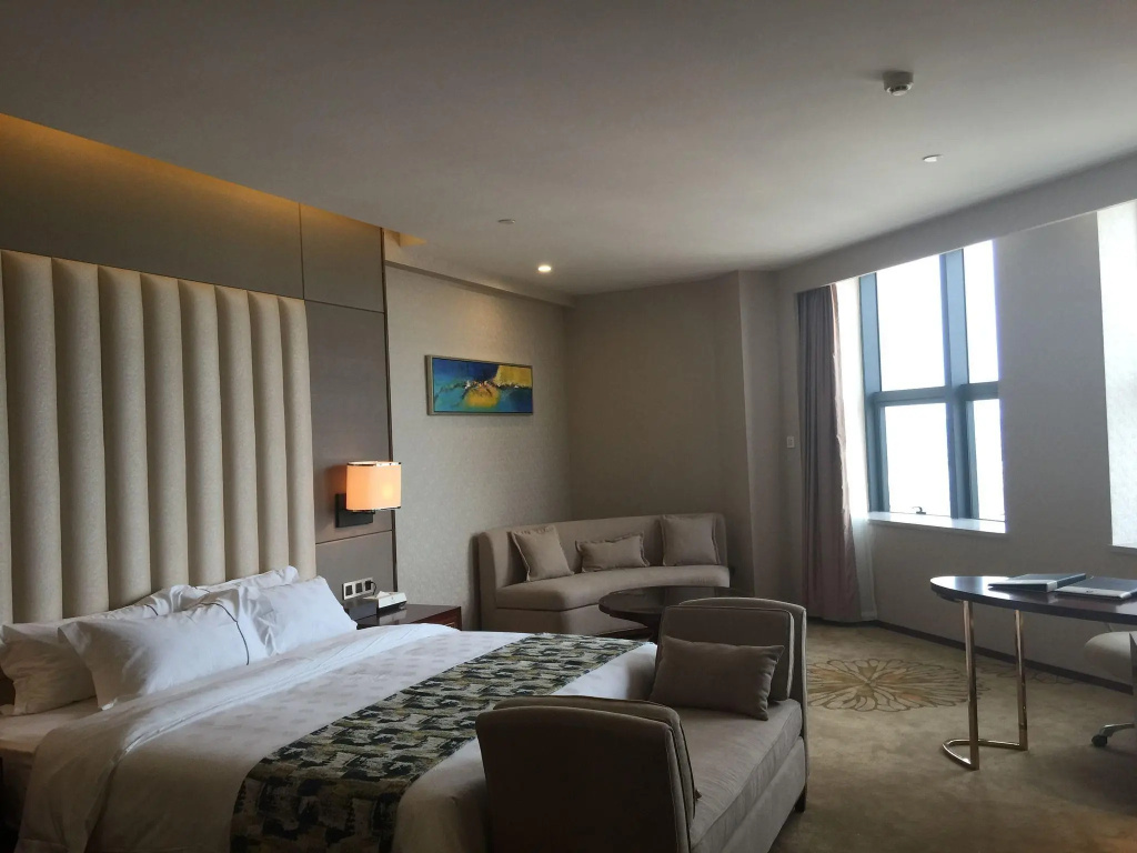 Xinjunyue Hotel — 5