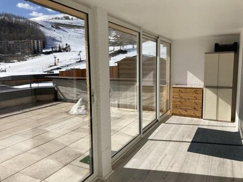 Отель Apartment Beau Deux PiÈces Avec Grande Terrasse Expo Sud À OrciÈres Merlette Alpes Du Sud, фото 8