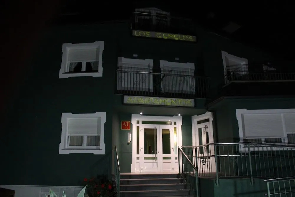 Apartamentos Los Gemelos