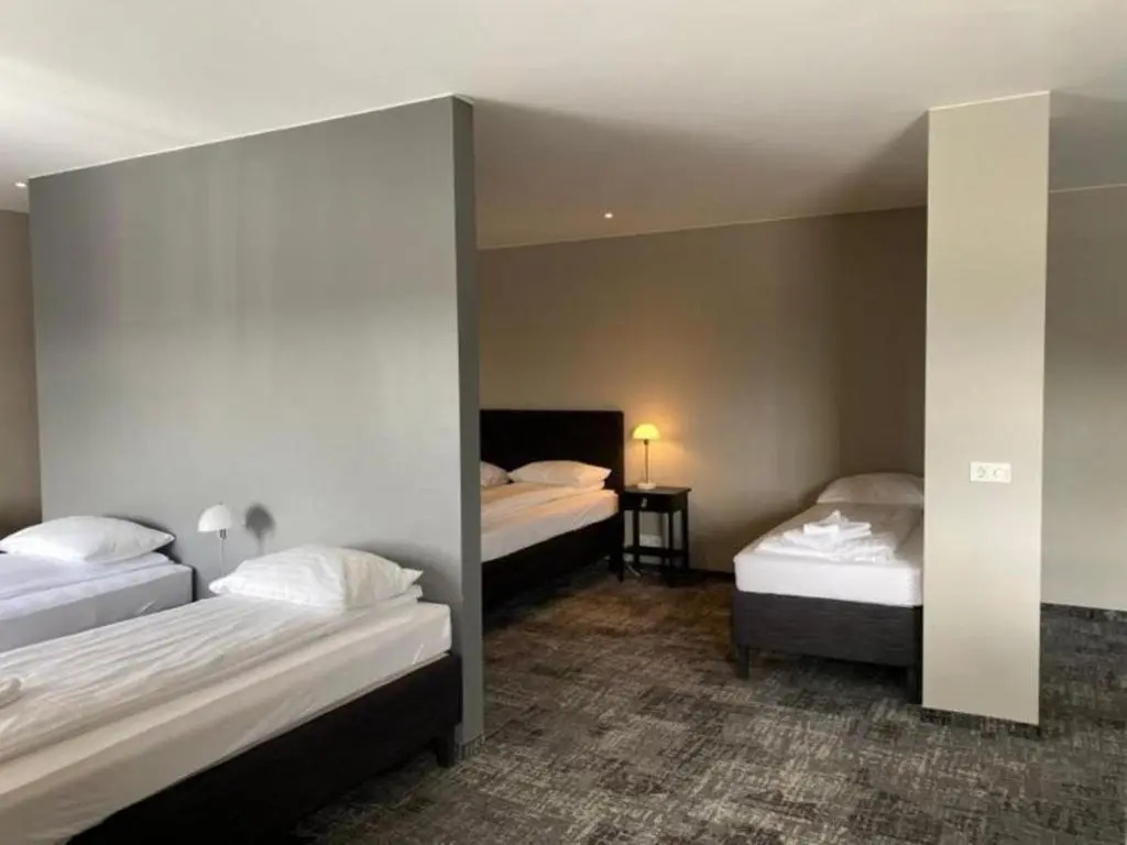 Konvin Hotel - Chambres