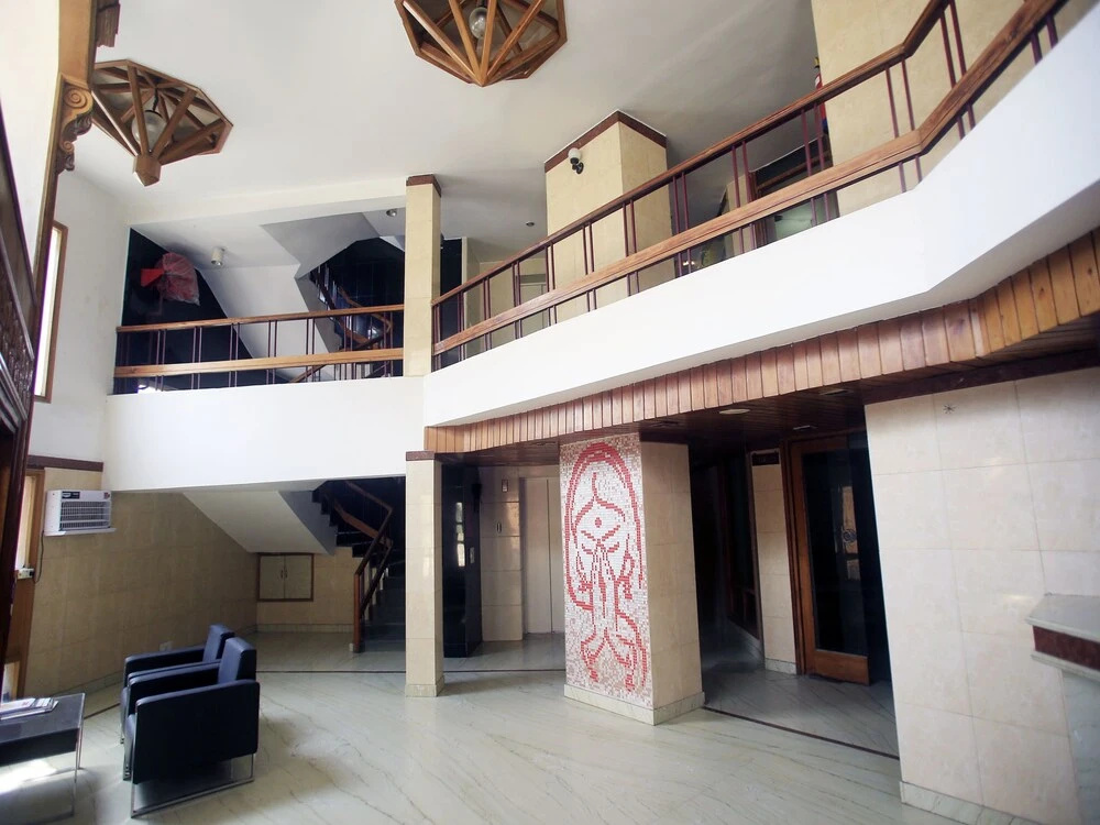 OYO 16806 Hotel Mansar