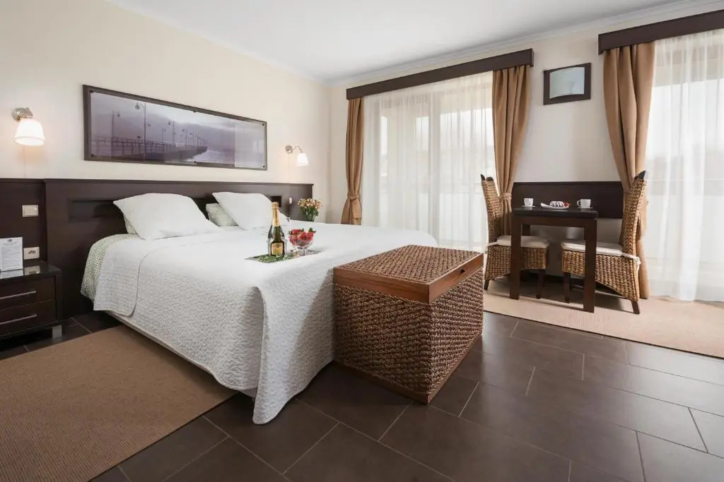 Standard Double room (full double bed)