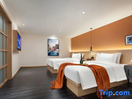 Double Suite (twin beds)