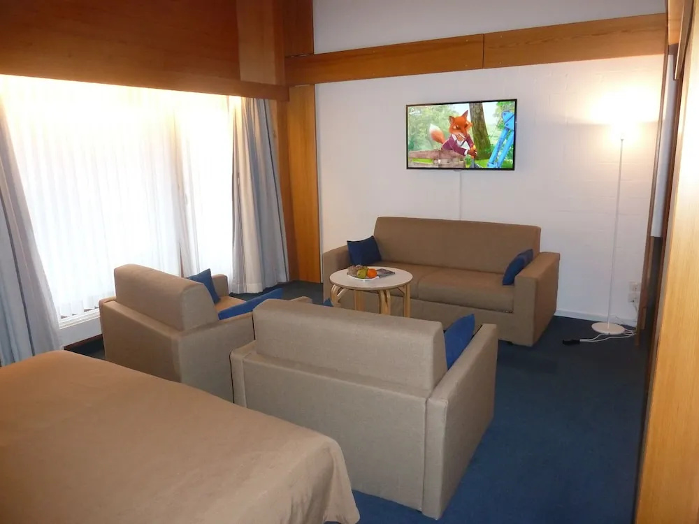 Hotel Kreuz Lenk - Chambres