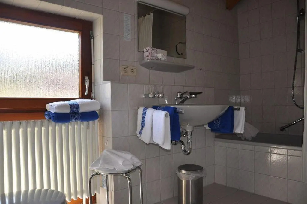 Hotel-Pension Breig Garni - Chambres