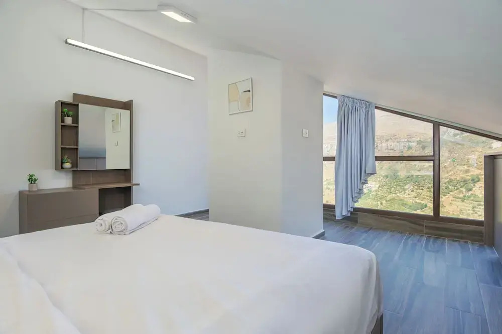 Verve 2BR Apt. by The Valley Kfardebian - фото 11