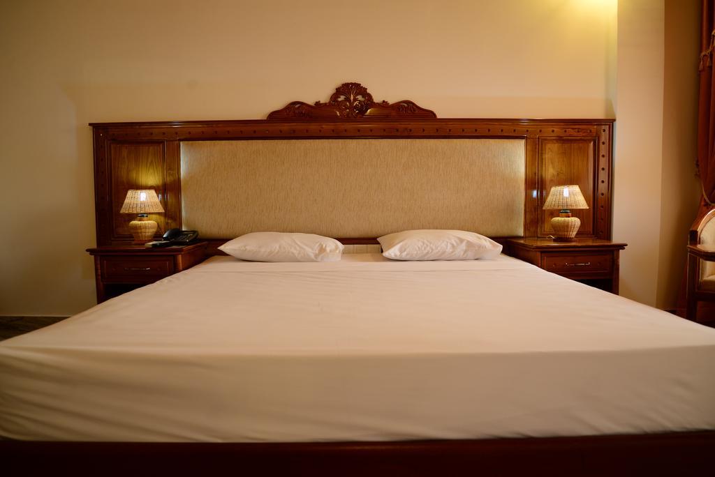 Hotel Sudu Araliya