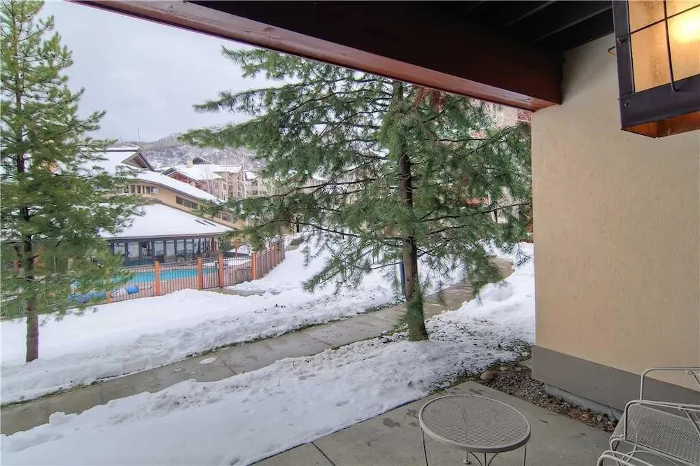 2109 Timberline Lodge, Trappeur's Crossing Apartment 1
