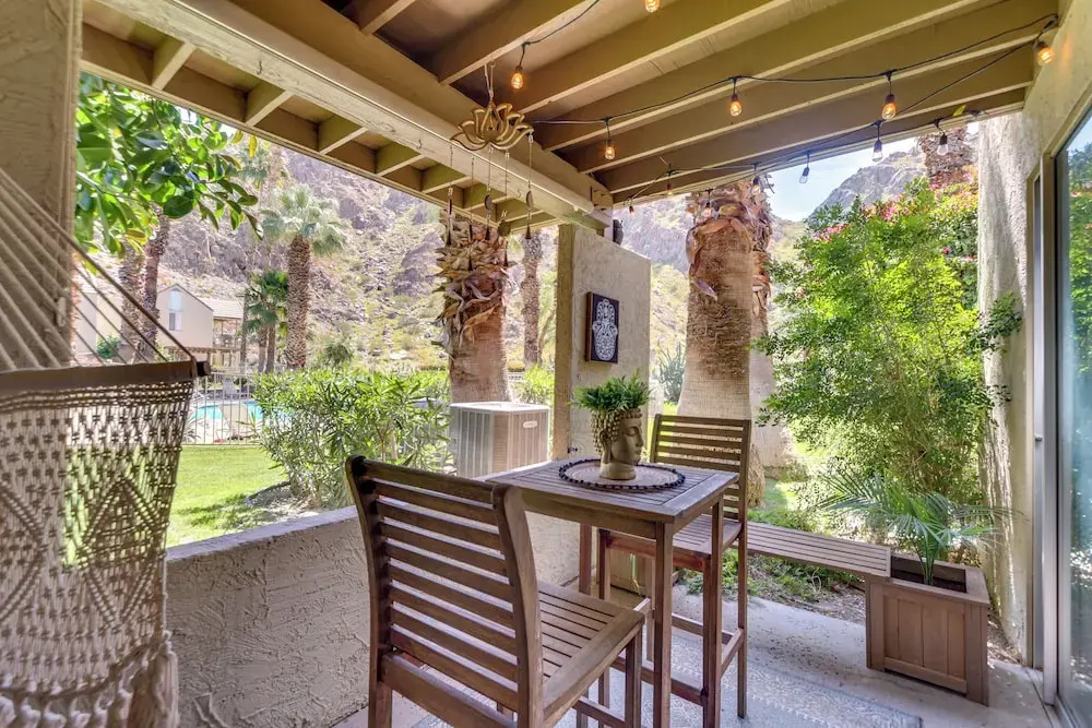 Near Golf: Indian Wells Studio w/ Pool Access