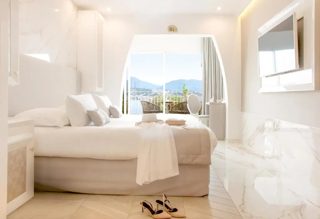 Standard Double room with sea view (full double bed)