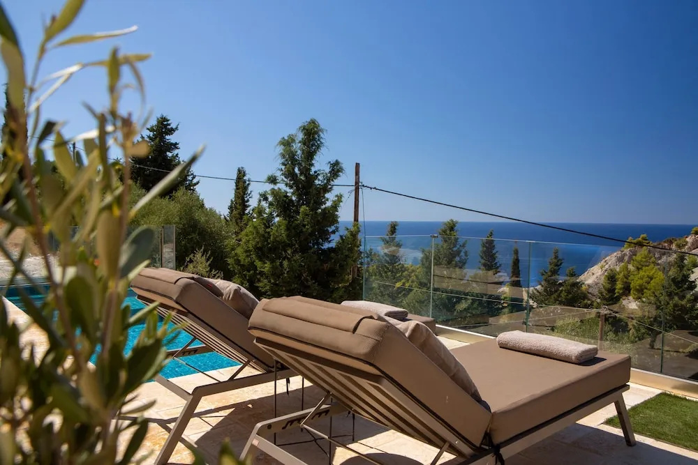 VV Luxury Villas