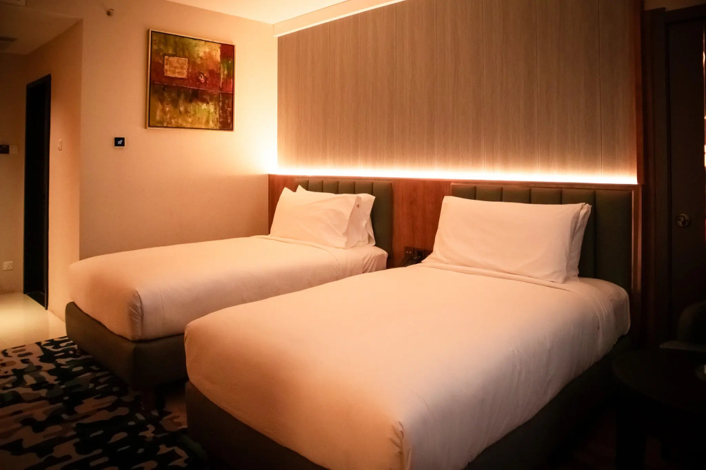 Deluxe Family room