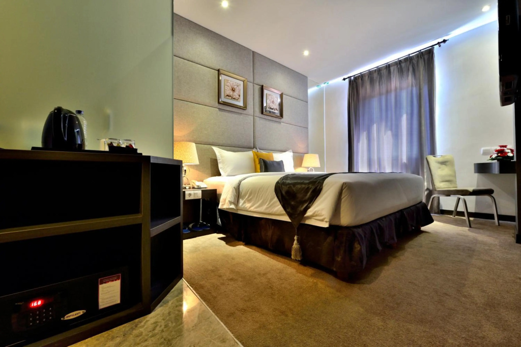 Serela Merdeka Bandung — 4