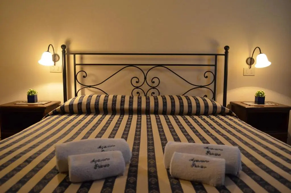 Agriturismo Poderino - Chambres