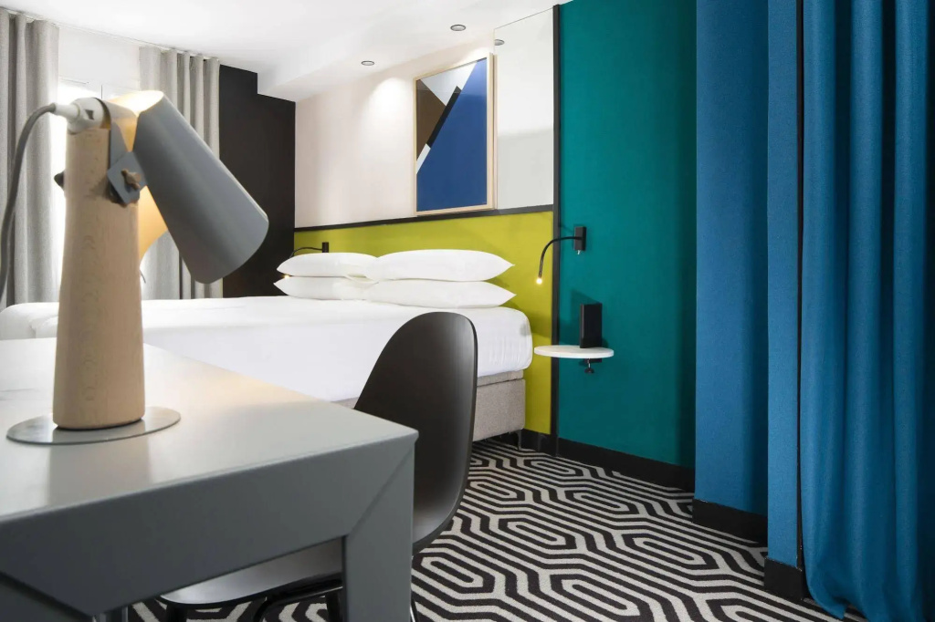 Отель Hotel Pilime в Париже